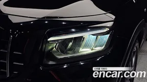 Mercedes-Benz GLB-Class, 2025 — миниатюра 8