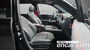 Mercedes-Benz GLB-Class, 2025 — миниатюра 16