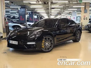 Porsche Panamera, 2018 — миниатюра 2