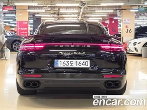 Porsche Panamera, 2018 — миниатюра 5