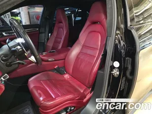 Porsche Panamera, 2018 — миниатюра 10
