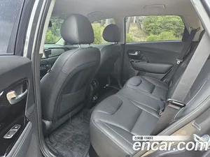Kia Niro, 2019 — миниатюра 10