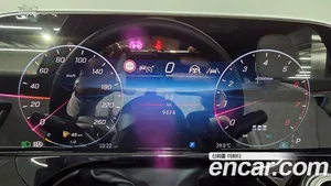 Mercedes-Benz E-Class, 2025 — миниатюра 8