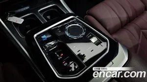BMW i7, 2024 — миниатюра 12