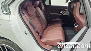 BMW i7, 2024 — миниатюра 17