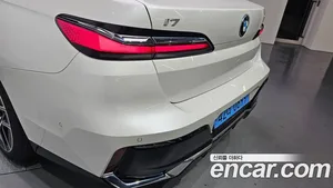 BMW i7, 2024 — миниатюра 9