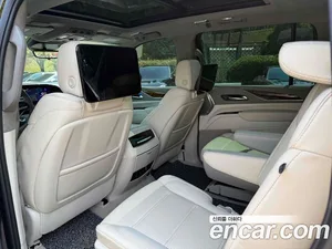 Cadillac Escalade, 2024 — миниатюра 13