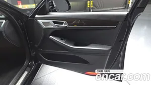 Genesis G80, 2016 — миниатюра 14