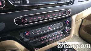 Kia Carnival, 2016 — миниатюра 22