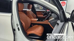 Mercedes-Benz S-Class, 2023 — миниатюра 13