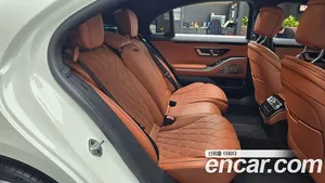 Mercedes-Benz S-Class, 2023 — миниатюра 16