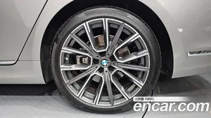 BMW 7-Series, 2020 — миниатюра 7