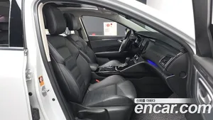 Renault SM6, 2016 — миниатюра 11