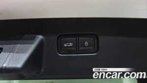 Genesis GV60, 2022 — миниатюра 24