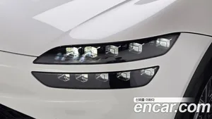 Genesis GV60, 2022 — миниатюра 8