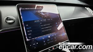 Mercedes-Benz S-Class, 2025 — миниатюра 31