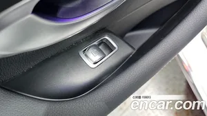 Mercedes-Benz E-Class, 2023 — миниатюра 28