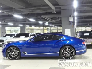 Bentley Continental, 2022 — миниатюра 2