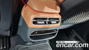 Genesis GV70, 2023 — миниатюра 24
