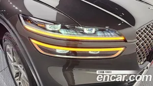 Genesis GV70, 2023 — миниатюра 8