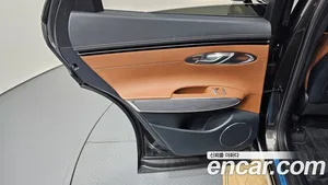 Genesis GV70, 2023 — миниатюра 15