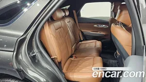 Genesis GV70, 2023 — миниатюра 16