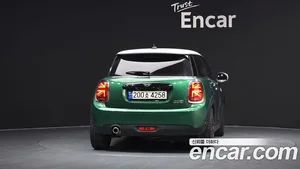 Mini Cooper, 2020 — миниатюра 4