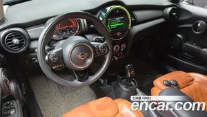 Mini Cooper, 2020 — миниатюра 10