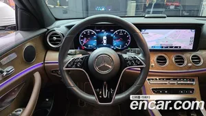 Mercedes-Benz E-Class, 2021 — миниатюра 13