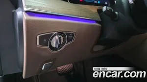 Mercedes-Benz E-Class, 2021 — миниатюра 14