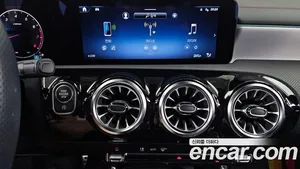 Mercedes-Benz CLA-Class, 2024 — миниатюра 19