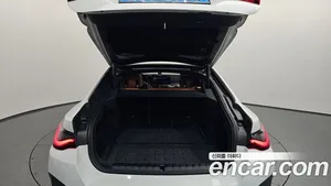 BMW i4, 2022 — миниатюра 26