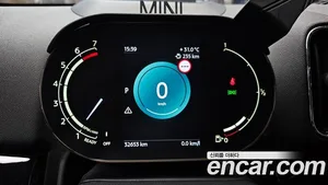 Mini Countryman, 2023 — миниатюра 11