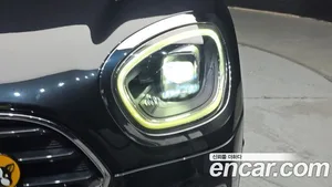 Mini Countryman, 2023 — миниатюра 8