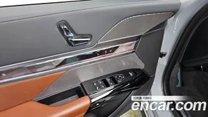 BMW 7-Series, 2023 — миниатюра 29