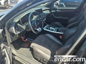 Kia Stinger, 2022 — миниатюра 10