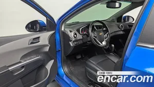 Chevrolet Aveo, 2018 — миниатюра 13