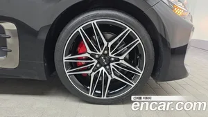 Kia Stinger, 2022 — миниатюра 6