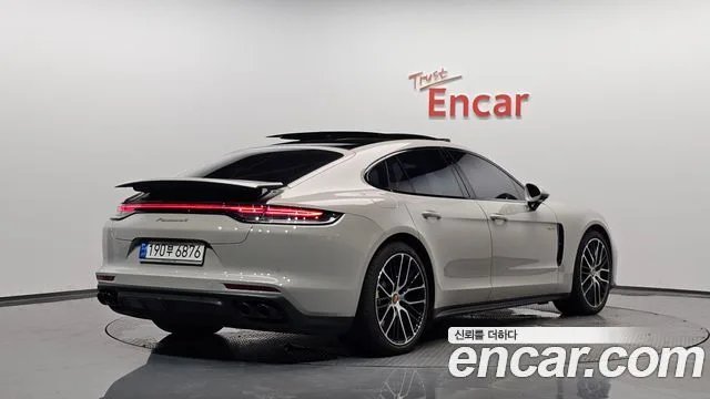 Porsche Panamera, 2022 — фото автомобиля из Кореи