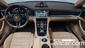 Porsche Panamera, 2022 — миниатюра 9