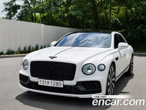 Bentley Flying Spur, 2022 — миниатюра 1