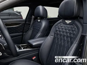 Bentley Flying Spur, 2022 — миниатюра 10