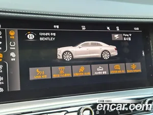 Bentley Flying Spur, 2022 — миниатюра 17