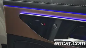 Mercedes-Benz E-Class, 2025 — миниатюра 26