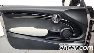 Mini Cooper, 2021 — миниатюра 15