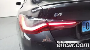 BMW i4, 2022 — миниатюра 9