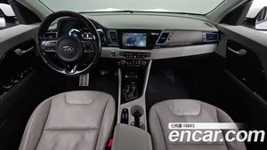 Kia Niro, 2017 — миниатюра 7