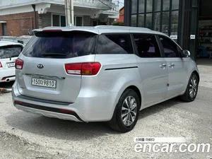 Kia Carnival, 2015 — миниатюра 4