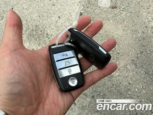 Kia Carnival, 2015 — миниатюра 18