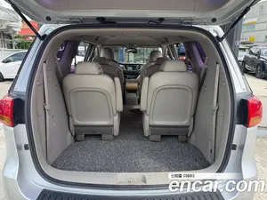 Kia Carnival, 2015 — миниатюра 19